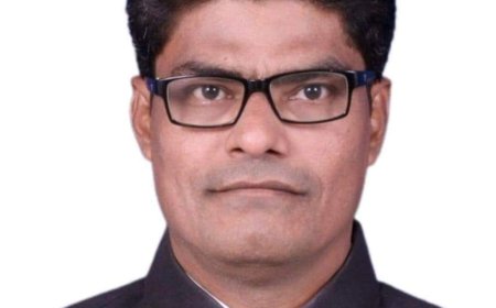 ....आणि माझे हात लिहिते झाले