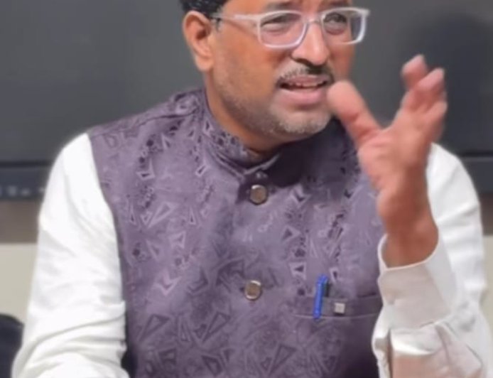 प्रा. डॉ. बाळासाहेब लबडे यांना ‘वि. वा. हडप स्मृती कादंबरी पुरस्कार'