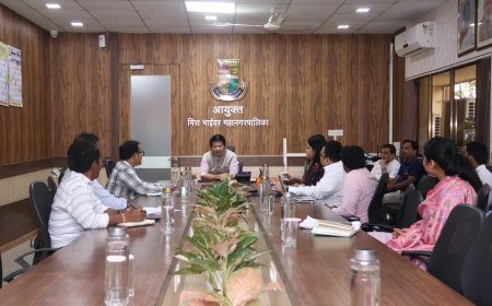 मतदानाचा टक्का वाढवण्यासाठी SVEEP पथकाची आढावा बैठक