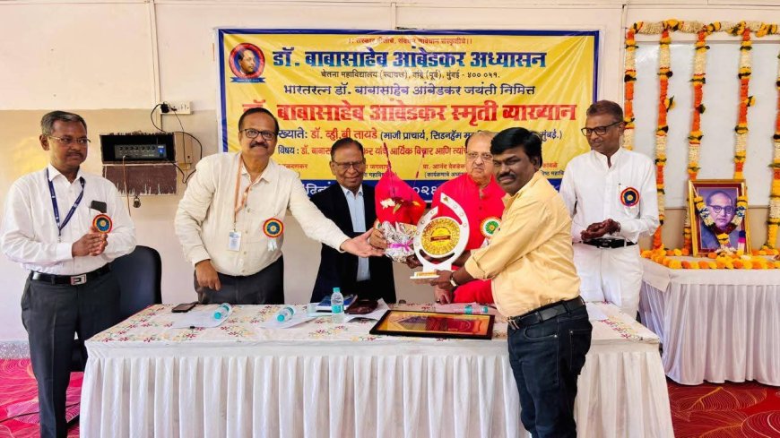 सुप्रसिद्ध कवी प्रा. उत्तम भगत यांचा सोशल एज्युकेशन मूव्हमेंटच्या समाजभूषण पुरस्काराने गौरव