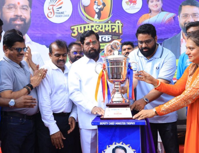 ठाणे प्रिमियर लीग क्रिकेट स्पर्धेचे एकनाथ शिंदे यांच्या हस्ते उद्घाटन