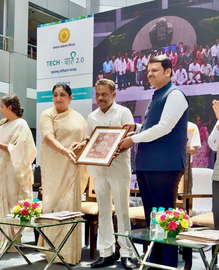 कर्तव्यनिष्ठ अशोक जाधव यांचा मुख्यमंत्री देवेंद्र फडणवीस व उपमुख्यमंत्री सुनेत्रा पवार यांच्या हस्ते सन्मान